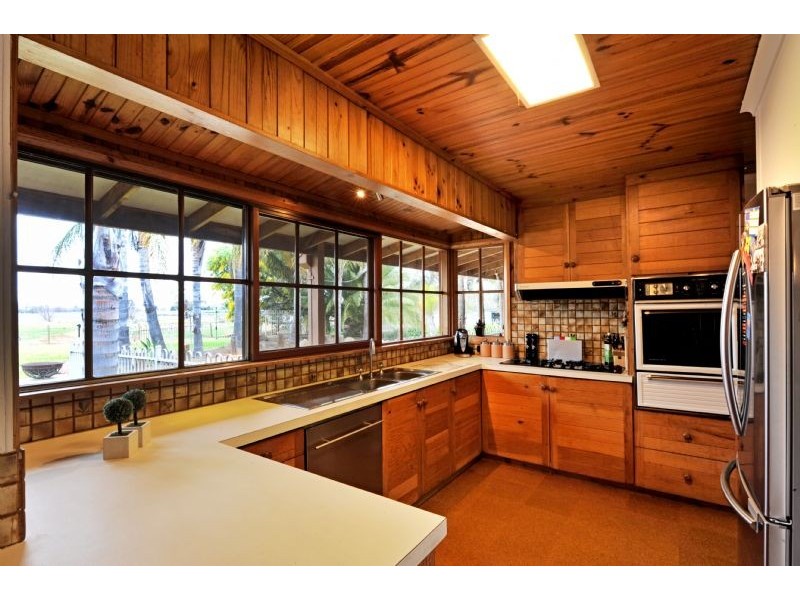 7 Moira Drive, Kialla West VIC 3631