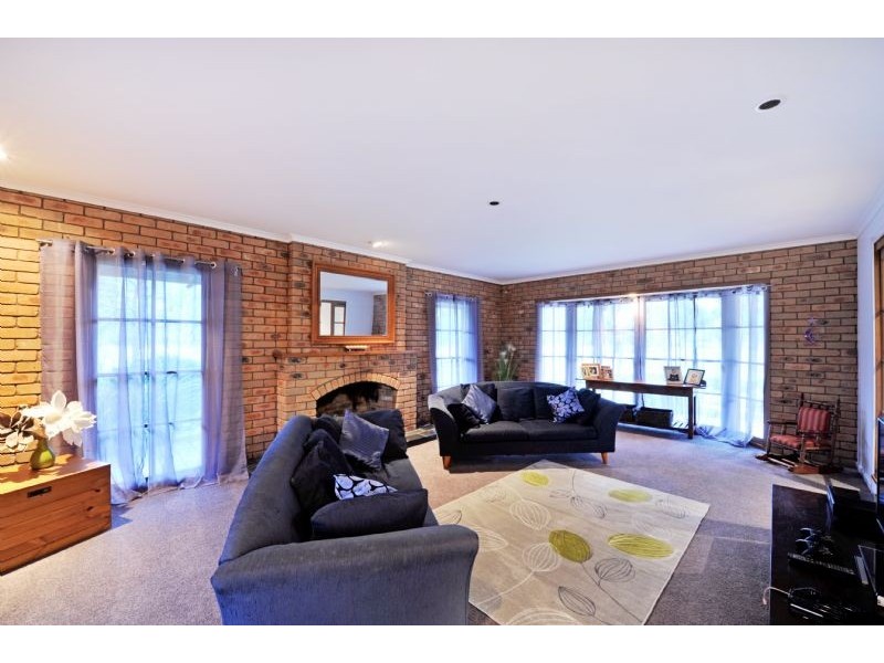 7 Moira Drive, Kialla West VIC 3631