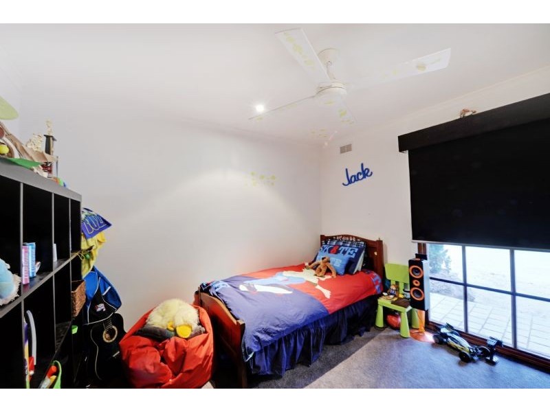 7 Moira Drive, Kialla West VIC 3631