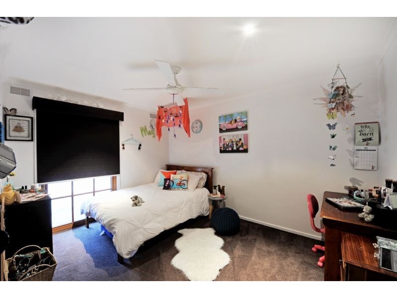 7 Moira Drive, Kialla West VIC 3631