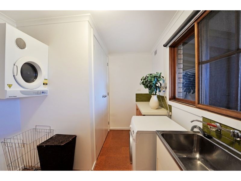 7 Moira Drive, Kialla West VIC 3631