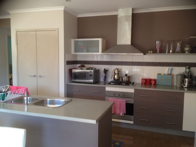 48 Riverview Drive, Kialla VIC 3631