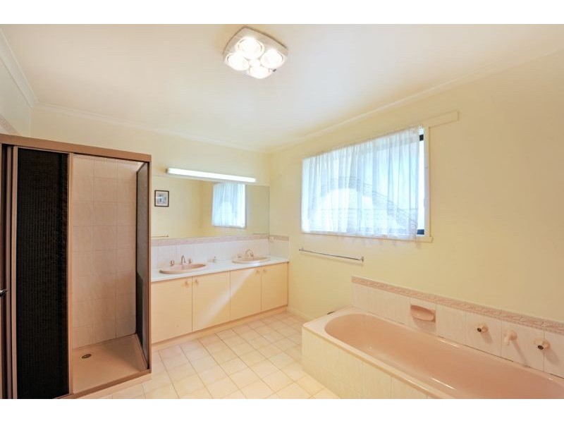 36 Delisle Avenue, Shepparton VIC 3630