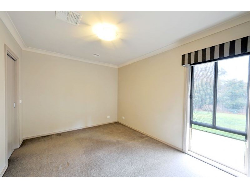 14 Mundie Court, Kialla VIC 3631