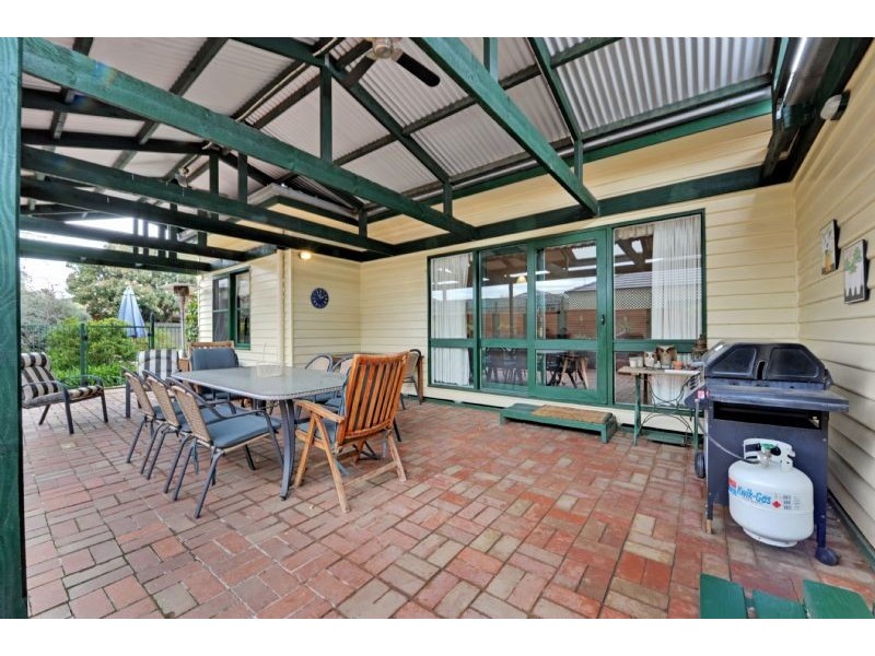27 Maude Street, Shepparton VIC 3630
