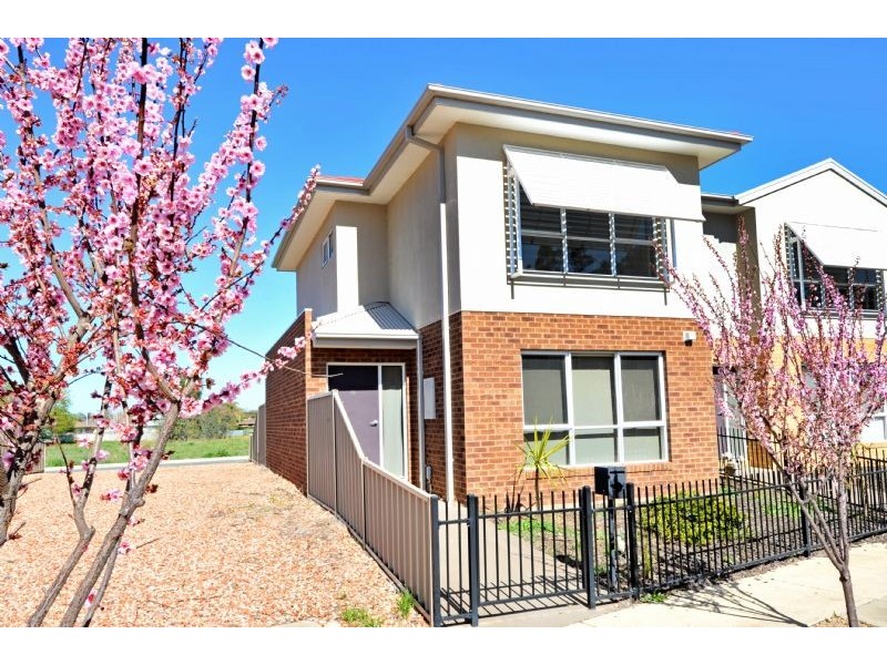 10 Salamander Terrace, Shepparton VIC 3630