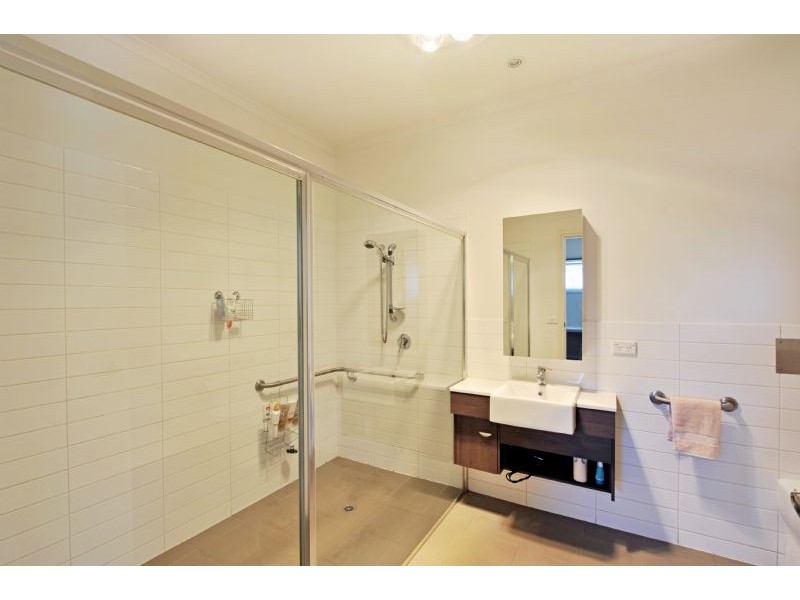 10 Salamander Terrace, Shepparton VIC 3630