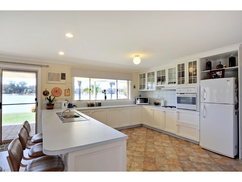 12 Craigmuir Drive, Mooroopna VIC 3629