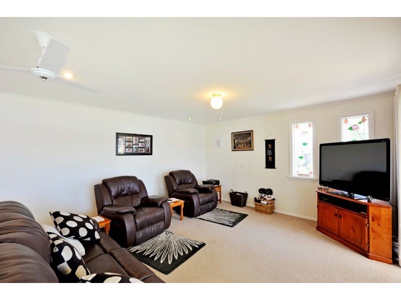 12 Craigmuir Drive, Mooroopna VIC 3629