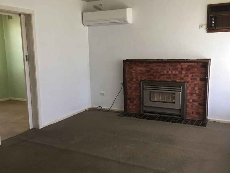 24 Kilpatrick Avenue, Shepparton VIC 3630