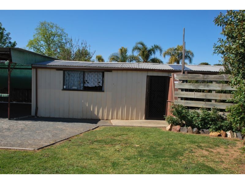 8 Daish Court, Shepparton VIC 3630