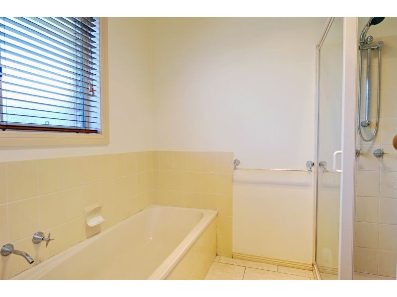 12 Lightfoot Street, Shepparton VIC 3630