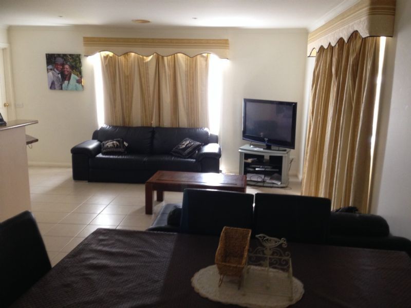 37 Menzies Crescent, Shepparton VIC 3630