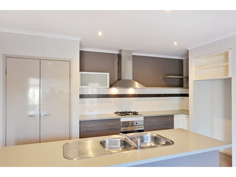 48 Riverview Drive, Kialla VIC 3631