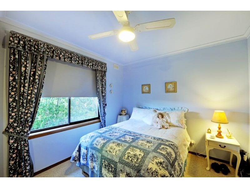 8-10 Buckworth Street, Kialla VIC 3631