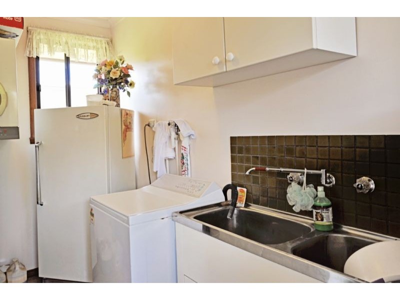 8-10 Buckworth Street, Kialla VIC 3631