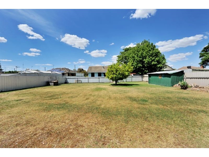 16 Hicken Crescent, Shepparton VIC 3630