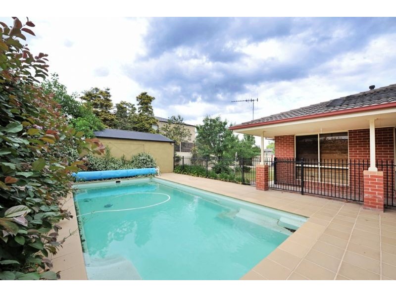 19 Menindee Crescent, Kialla VIC 3631