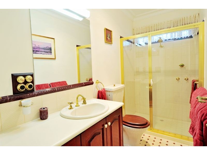 2 Craigmuir Drive, Mooroopna VIC 3629