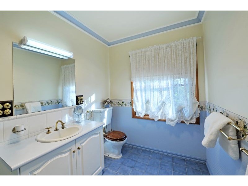 2 Craigmuir Drive, Mooroopna VIC 3629