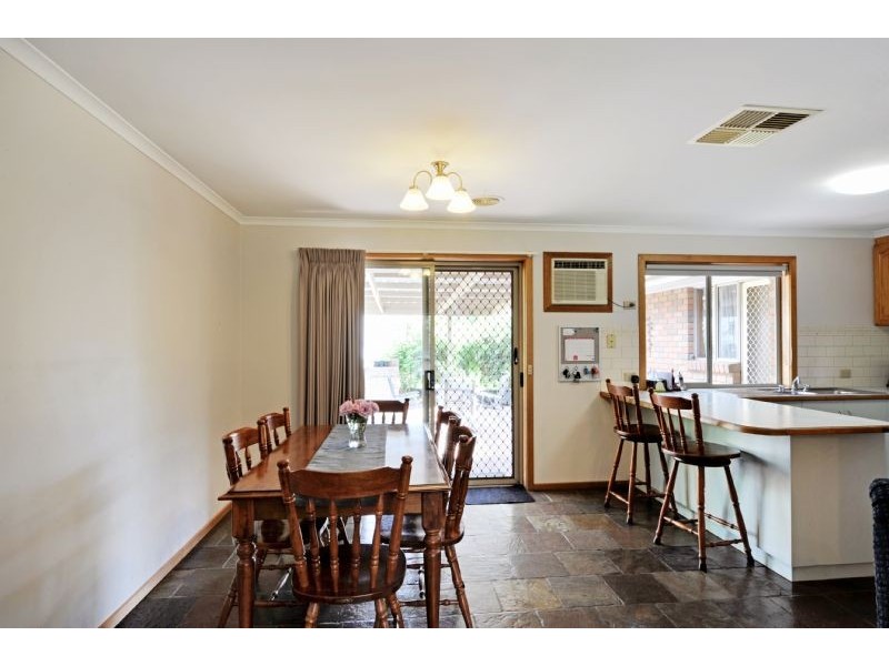 44 Sun Valley Drive, Shepparton VIC 3630