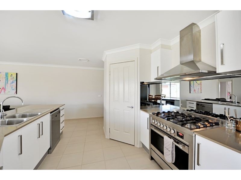 10 Bentleigh Street, Shepparton VIC 3630