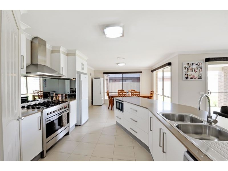 10 Bentleigh Street, Shepparton VIC 3630