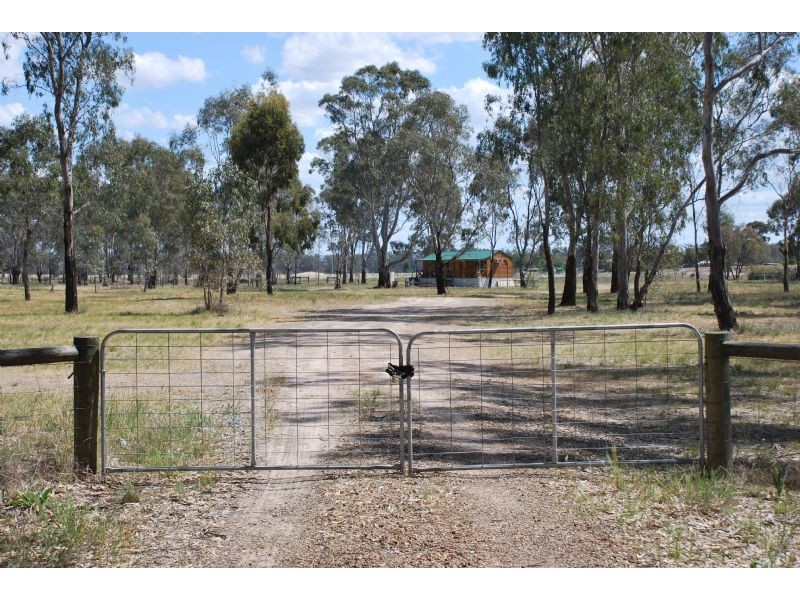 132 Arcadia Two Chain Road, Arcadia VIC 3631