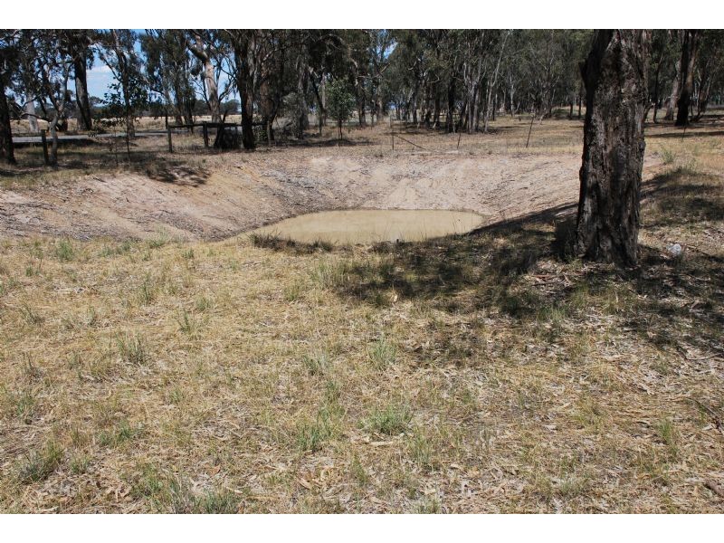 132 Arcadia Two Chain Road, Arcadia VIC 3631