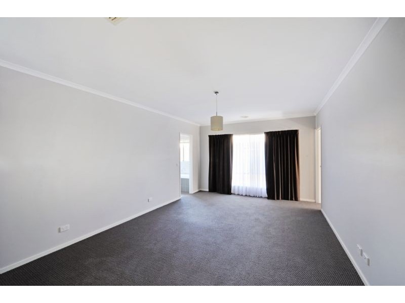 222 Waranga Drive, Kialla VIC 3631