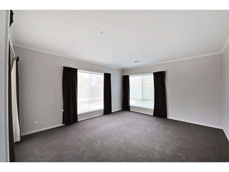 222 Waranga Drive, Kialla VIC 3631