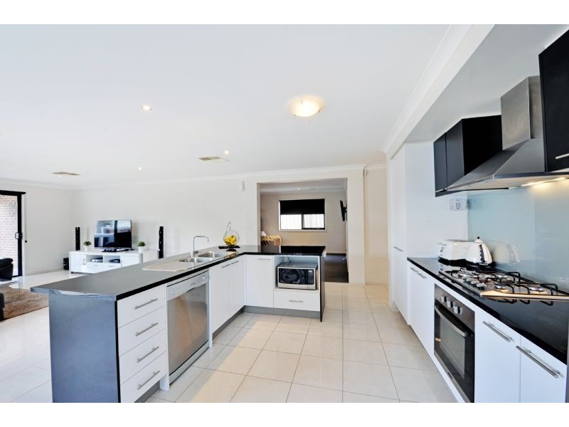 3 Settlers Drive, Kialla VIC 3631