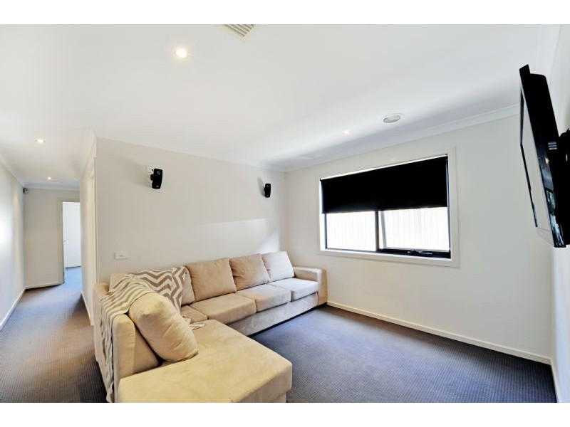 3 Settlers Drive, Kialla VIC 3631