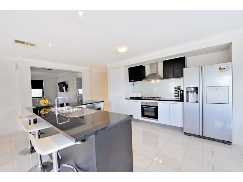 3 Settlers Drive, Kialla VIC 3631