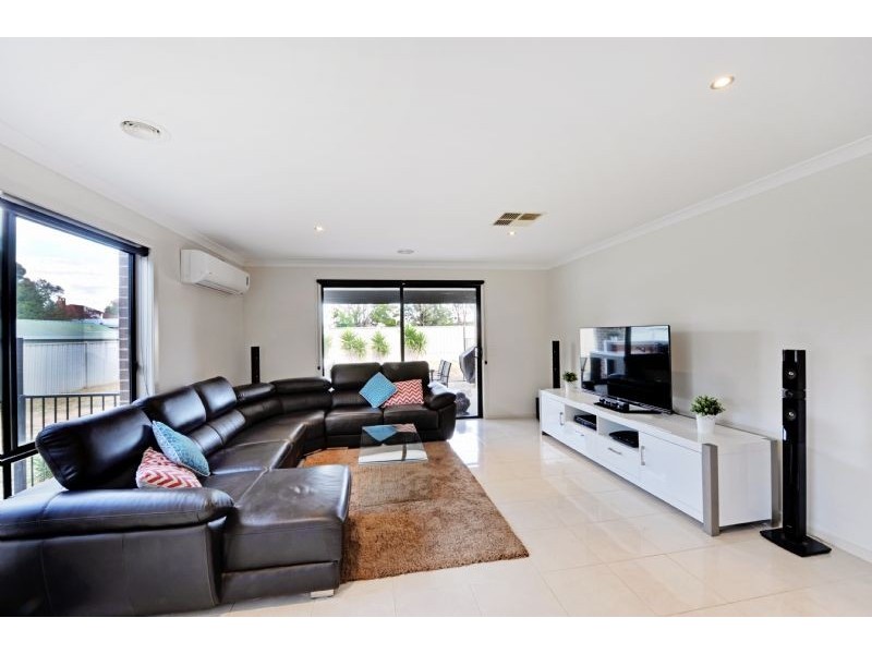 3 Settlers Drive, Kialla VIC 3631