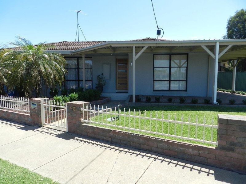 10 Yorkshire Crescent, Shepparton VIC 3630
