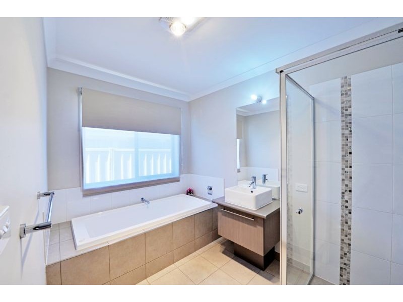 2 Bargo Court, Shepparton North VIC 3631