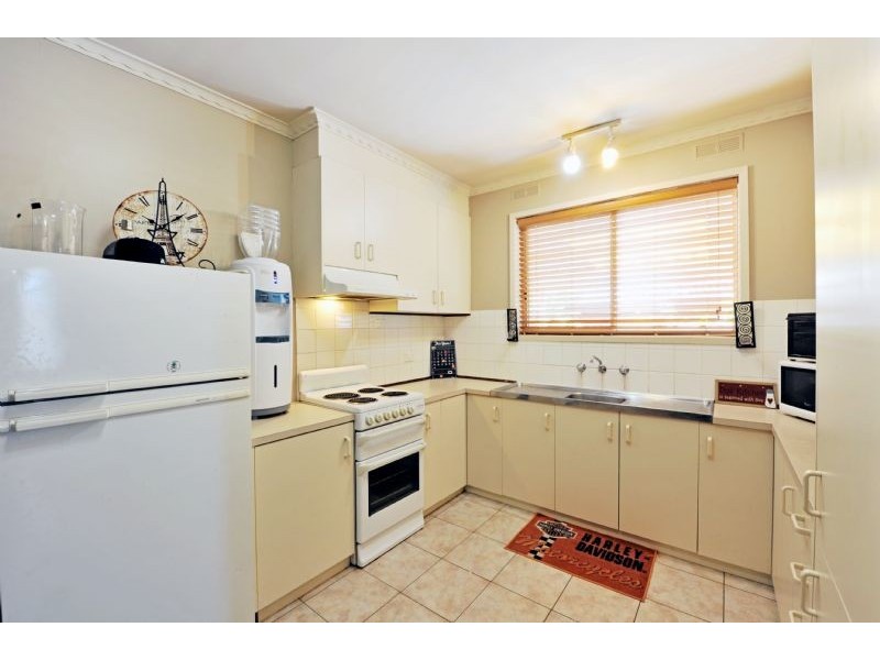 94 Hall Street, Mooroopna VIC 3629