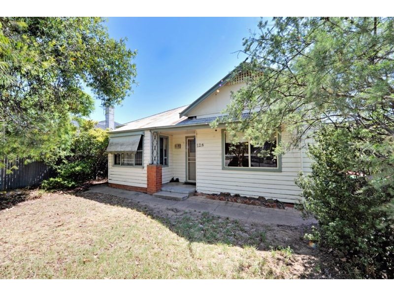 104 Echuca Road, Mooroopna VIC 3629