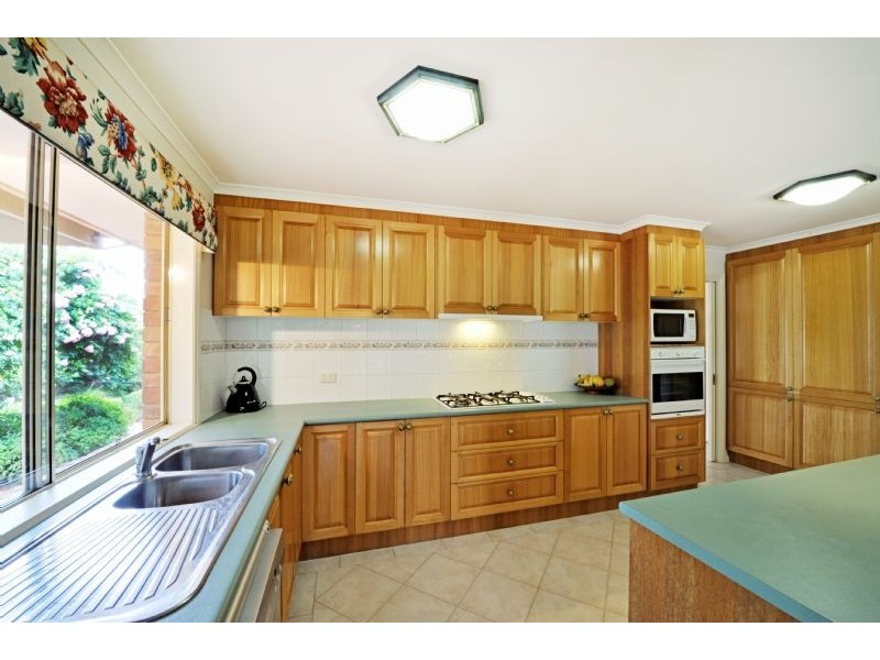 14 Menindee Crescent, Kialla VIC 3631