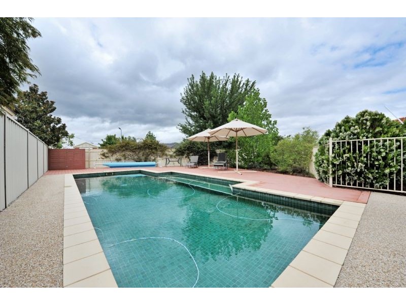 14 Menindee Crescent, Kialla VIC 3631