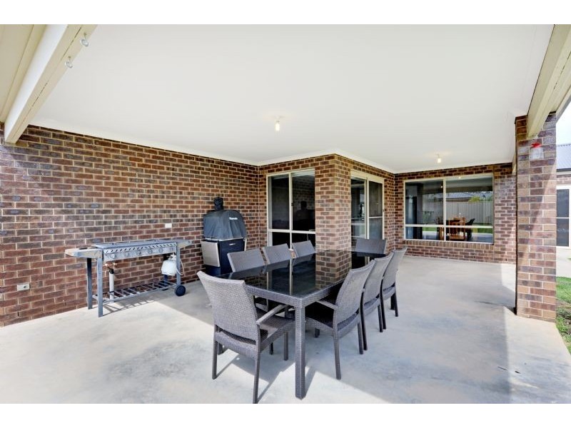 10 Bentleigh Street, Shepparton VIC 3630