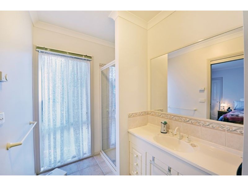 6 Mokoan Avenue, Kialla VIC 3631