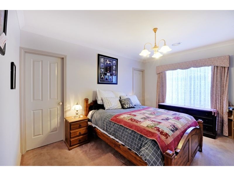 6 Mokoan Avenue, Kialla VIC 3631