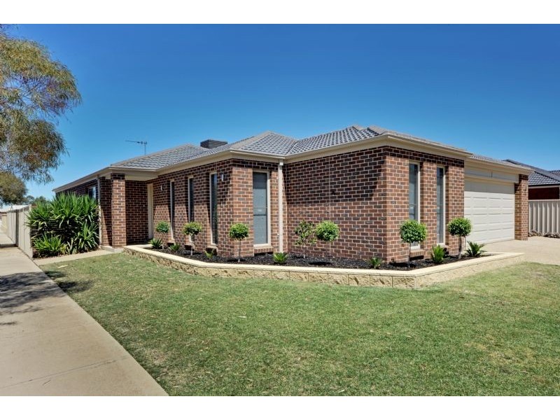 44 Taig Avenue, Kialla VIC 3631