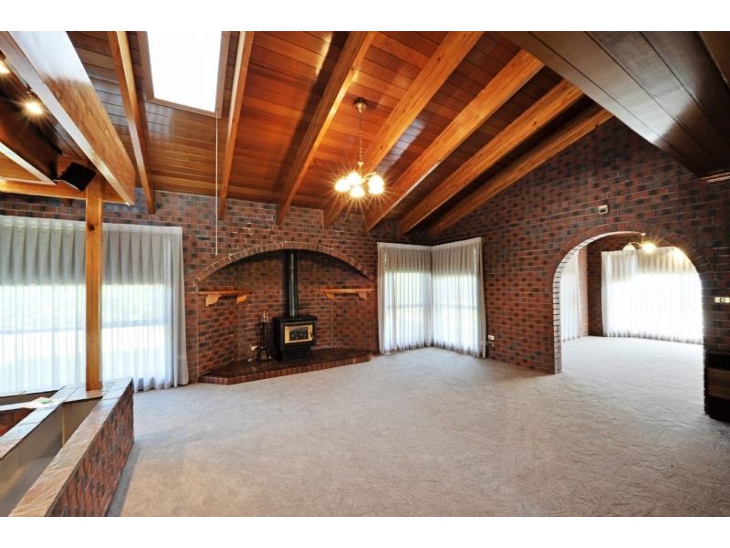 2 Mason Court, Shepparton East VIC 3631