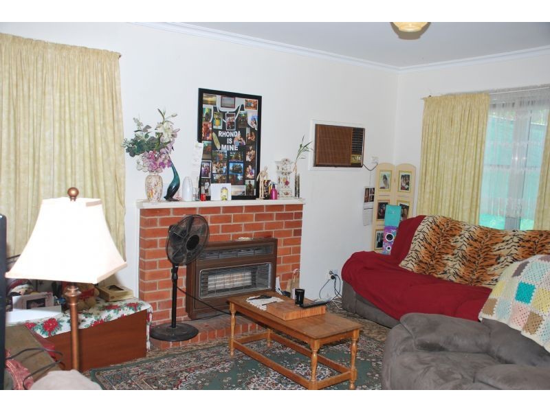 6 Dear Court, Shepparton VIC 3630