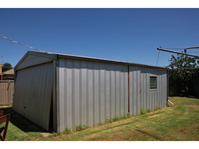 6 Dear Court, Shepparton VIC 3630