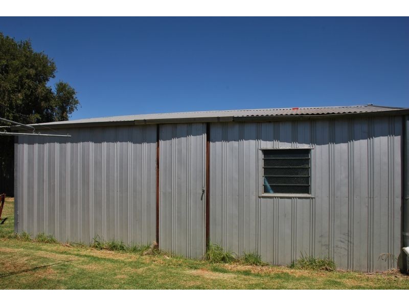 6 Dear Court, Shepparton VIC 3630