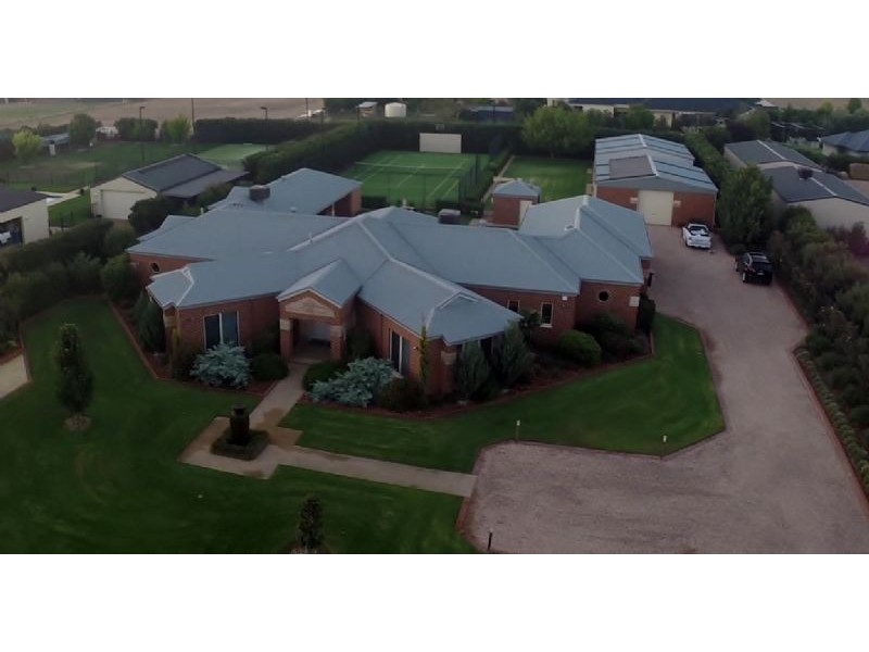26 – 28 Trinity Drive, Shepparton North VIC 3631
